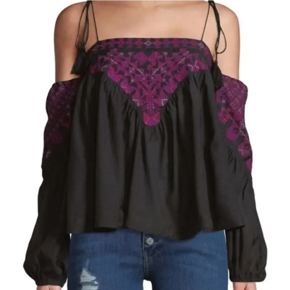 Free People Vacay Vibin Top XS Black Embroidered Boho Festival Cold Shoulder